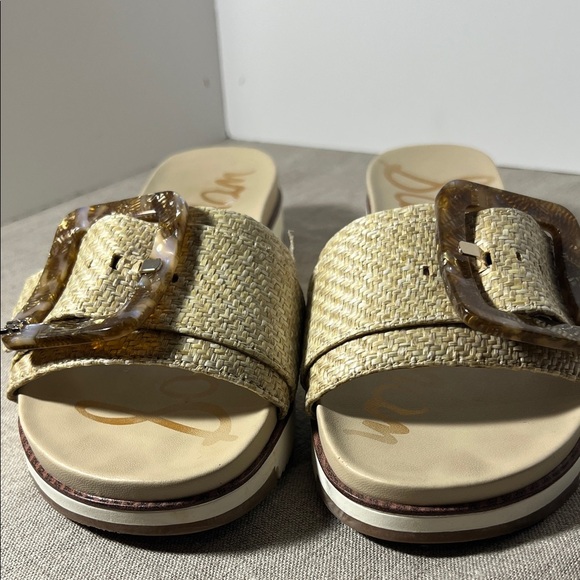 Sam Edelman Beige Slide Sandals with Brown Buckle 9W. SH153 - Picture 1 of 10